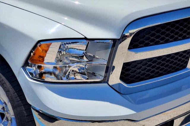 2024 RAM 1500 Classic SLT Quad Cab 4x2 64 Box