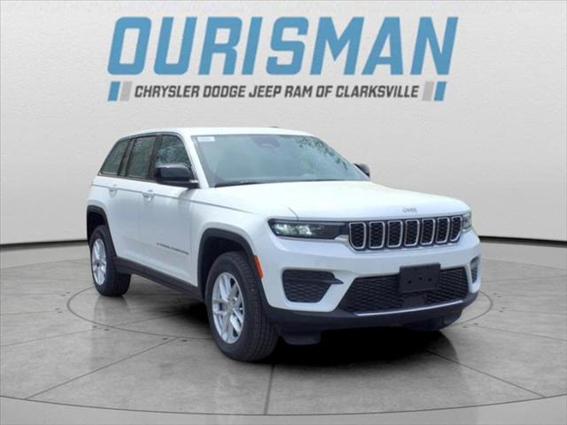 2025 Jeep Grand Cherokee GRAND CHEROKEE LAREDO X 4X4