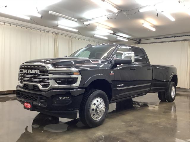 2025 RAM Ram 3500 RAM 3500 LIMITED CREW CAB 4X4 8 BOX 2025 RAM Ram 3500 RAM 3500 LIMITED CREW CAB 4X4 8 BOX