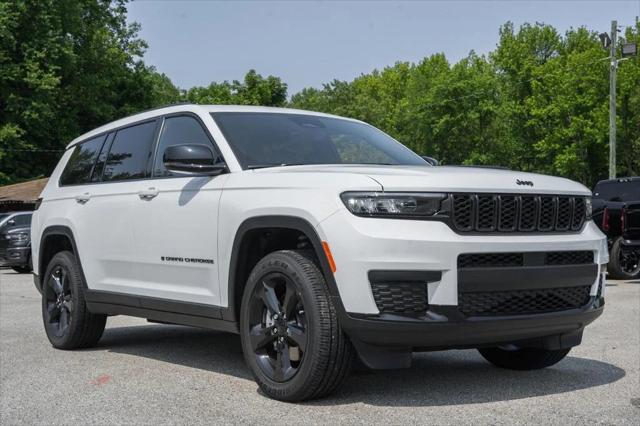 2025 Jeep Grand Cherokee GRAND CHEROKEE L ALTITUDE X 4X4