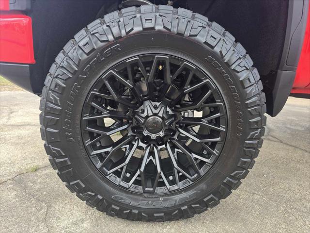 2025 GMC Sierra 1500 4WD Crew Cab Short Box Elevation with 3SB