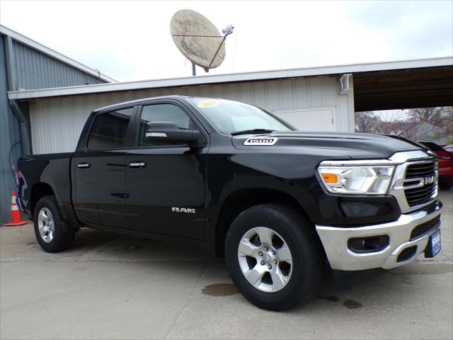 2019 RAM 1500 Big Horn/Lone Star Crew Cab 4x4 57 Box