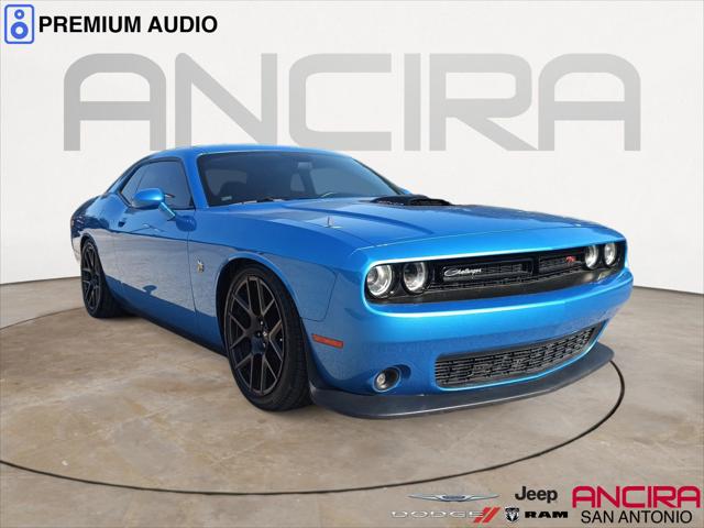 2016 Dodge Challenger 392 Hemi Scat Pack Shaker