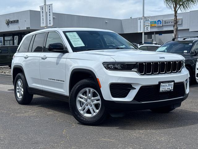 2023 Jeep Grand Cherokee Laredo 4x4