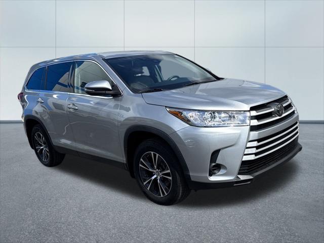 2019 Toyota Highlander LE