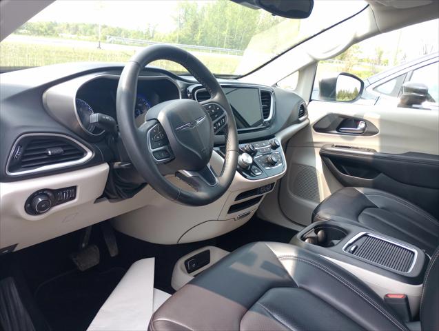 2023 Chrysler Pacifica Touring L 2023 Chrysler Pacifica Touring L