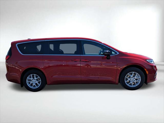 2025 Chrysler Pacifica PACIFICA SELECT
