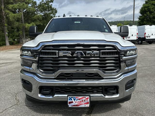 2025 RAM Ram 2500 RAM 2500 TRADESMAN CREW CAB 4X2 8 BOX