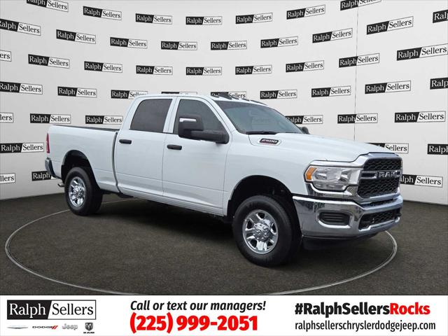 2024 RAM 2500 Tradesman Crew Cab 4x4 64 Box