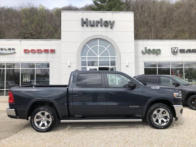 2025 RAM Ram 1500 RAM 1500 BIG HORN CREW CAB 4X4 57 BOX