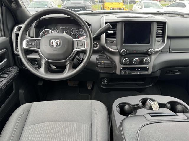 2024 RAM 3500 Big Horn Crew Cab 4x4 8 Box