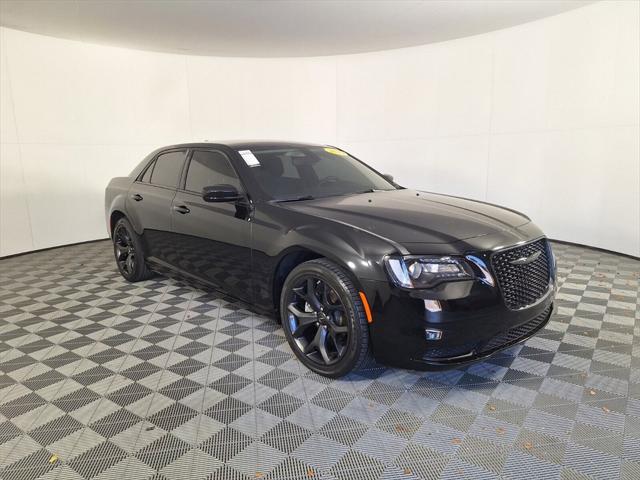 2023 Chrysler 300 Touring