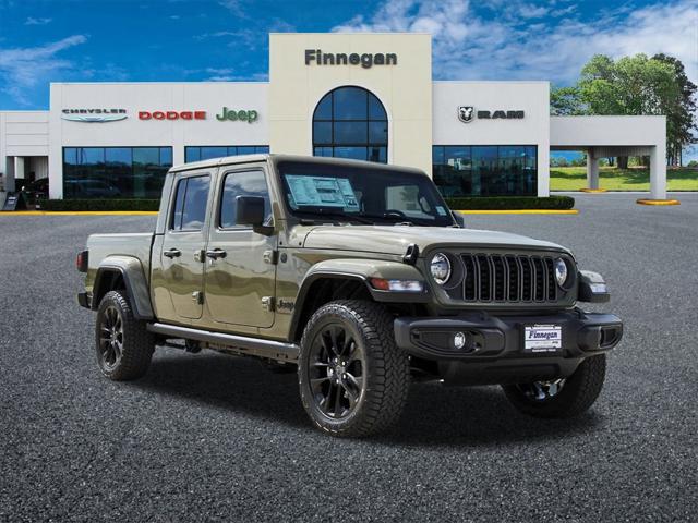 2025 Jeep Gladiator GLADIATOR NIGHTHAWK 4X4