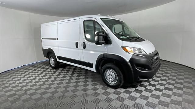 2025 RAM Ram ProMaster RAM PROMASTER 1500 TRADESMAN CARGO VAN LOW ROOF 136 WB