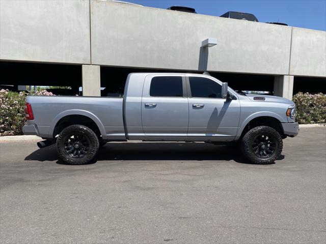 2020 RAM 3500 Laramie Mega Cab 4x4 64 Box