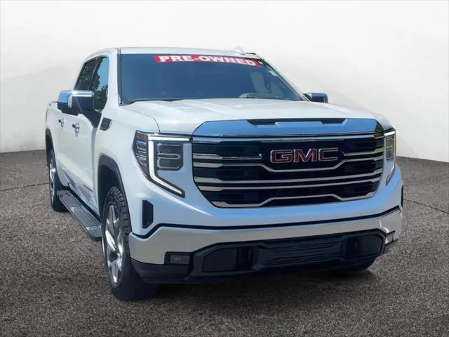 2022 GMC Sierra 1500 4WD Crew Cab Short Box SLT