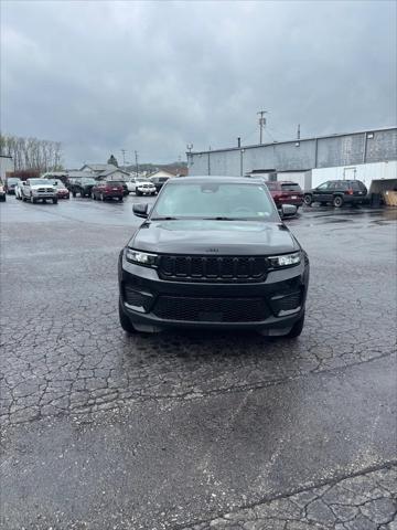2023 Jeep Grand Cherokee Altitude 4x4