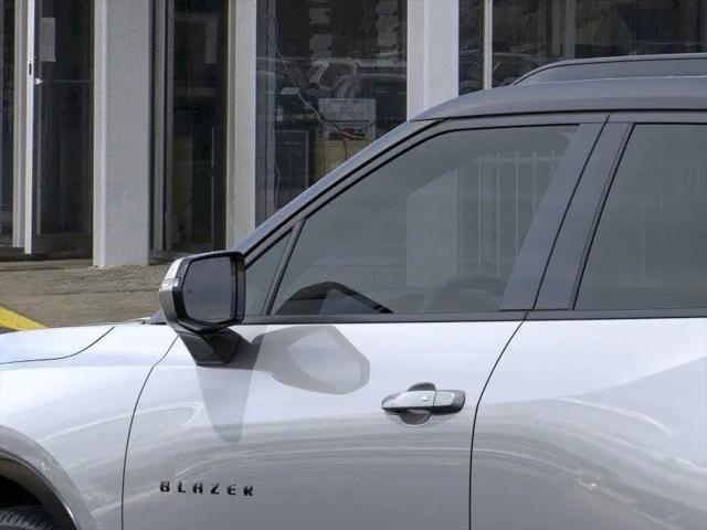 2025 Chevrolet Blazer AWD RS