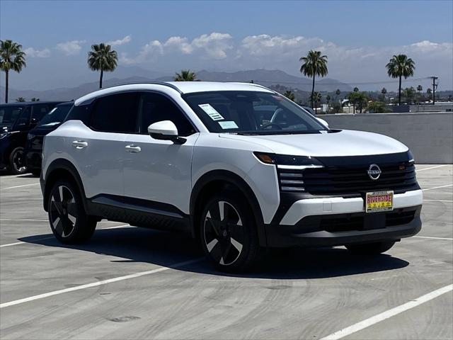 2025 Nissan Kicks SR FWD