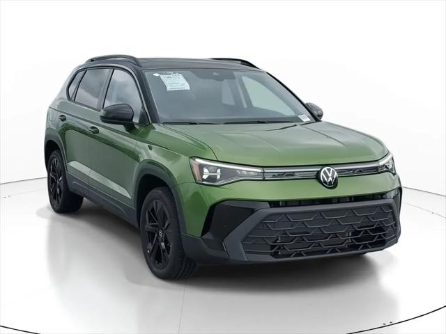 2025 Volkswagen Taos 1.5T SE Black for sale in Delray Beach, FL