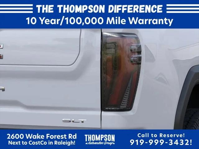 2025 GMC Sierra 2500HD 4WD Crew Cab Standard Bed SLT