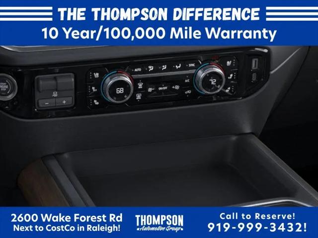 2025 GMC Sierra 2500HD 4WD Crew Cab Standard Bed SLT