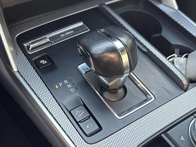 2024 Mazda X-90 Premium Plus