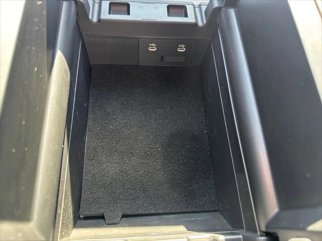 2024 Mazda X-90 Premium Plus