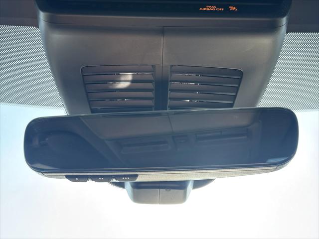 2024 Mazda X-90 Premium Plus