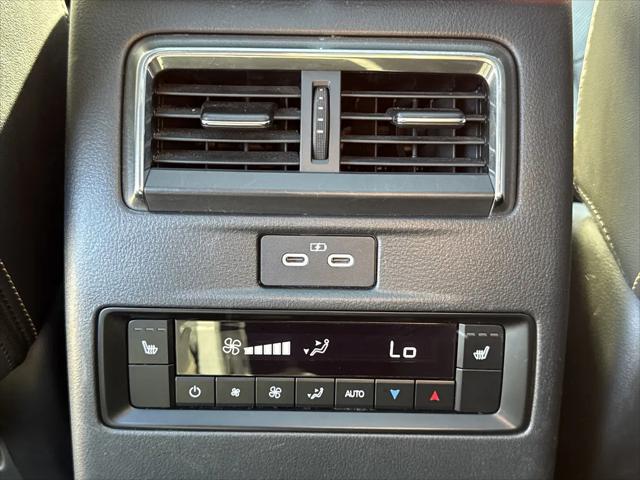 2024 Mazda X-90 Premium Plus