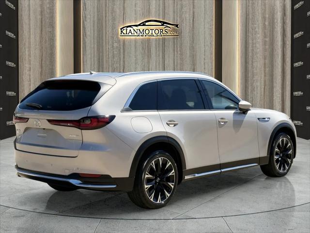 2024 Mazda X-90 Premium Plus