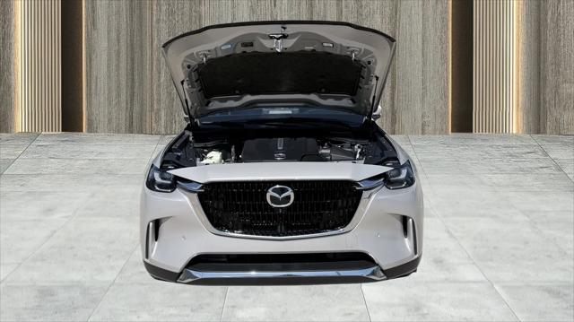 2024 Mazda X-90 Premium Plus