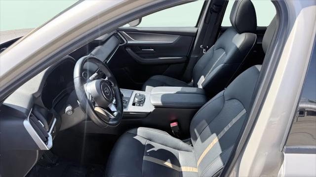 2024 Mazda X-90 Premium Plus