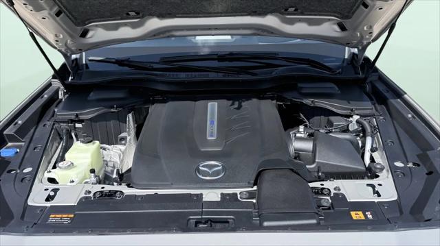 2024 Mazda X-90 Premium Plus