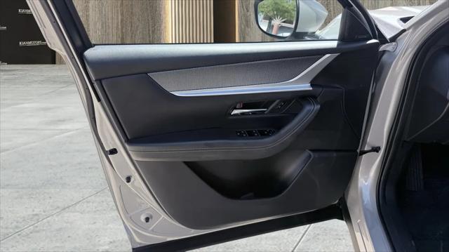 2024 Mazda X-90 Premium Plus