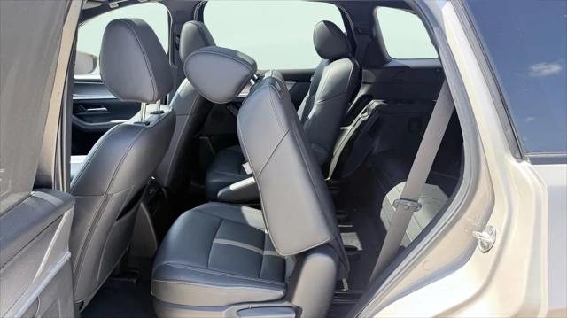 2024 Mazda X-90 Premium Plus