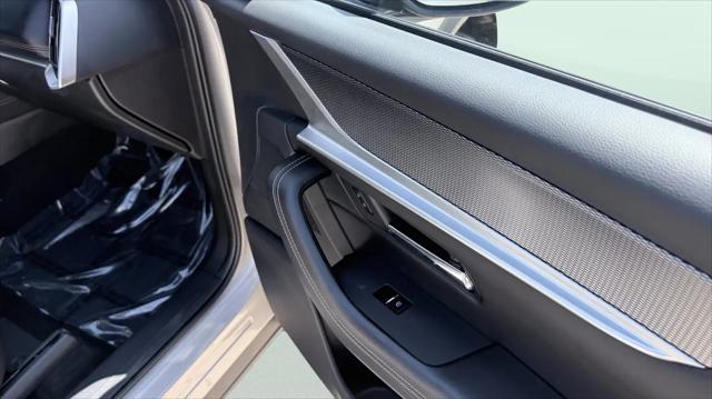 2024 Mazda X-90 Premium Plus