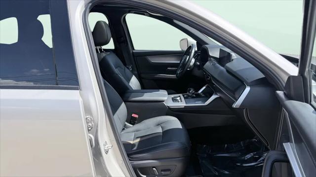 2024 Mazda X-90 Premium Plus