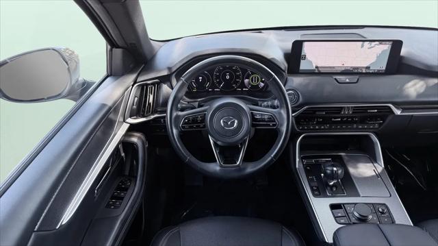2024 Mazda X-90 Premium Plus