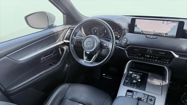 2024 Mazda X-90 Premium Plus