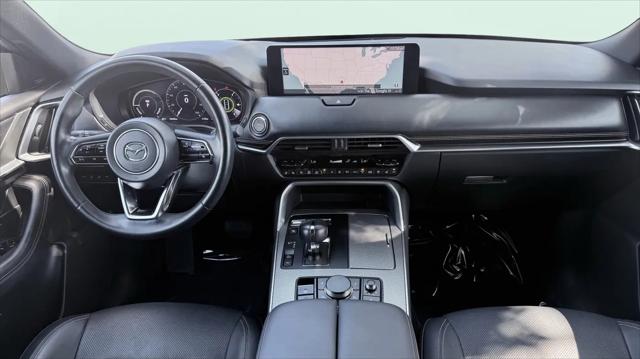 2024 Mazda X-90 Premium Plus