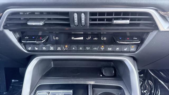 2024 Mazda X-90 Premium Plus