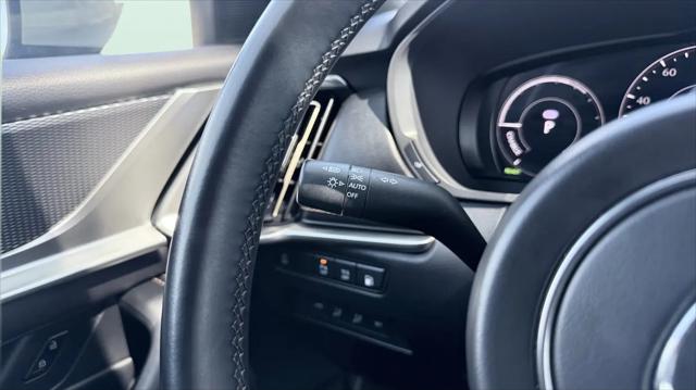 2024 Mazda X-90 Premium Plus