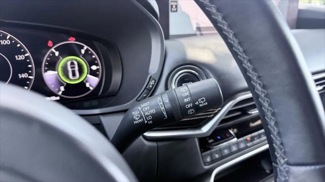 2024 Mazda X-90 Premium Plus
