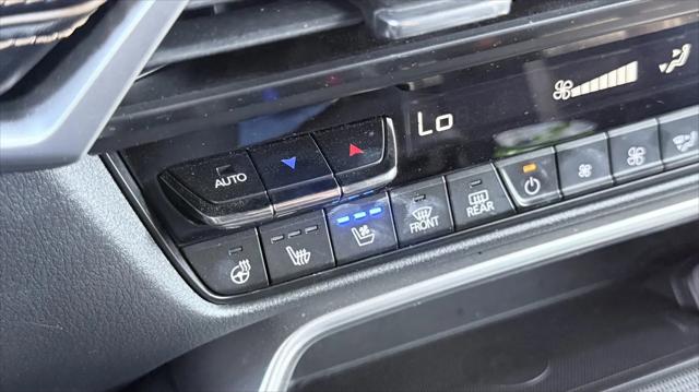 2024 Mazda X-90 Premium Plus