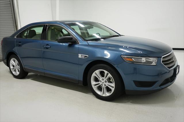 2018 Ford Taurus SE