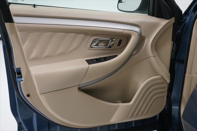 2018 Ford Taurus SE