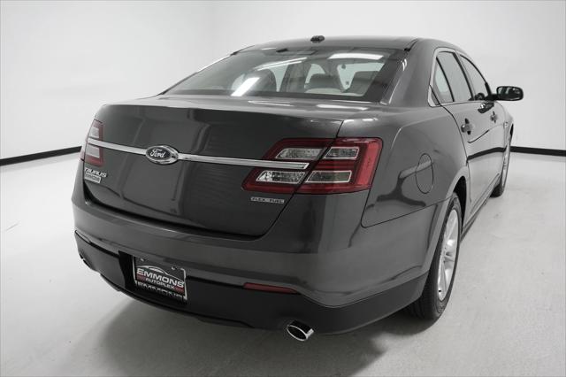 2018 Ford Taurus SE