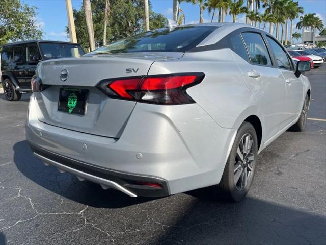 2021 Nissan Versa SV Xtronic CVT