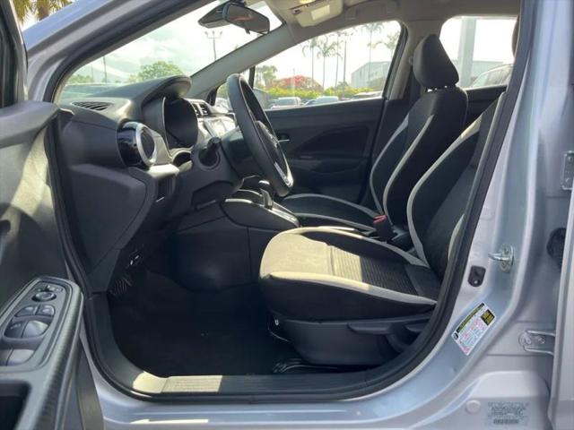 2021 Nissan Versa SV Xtronic CVT